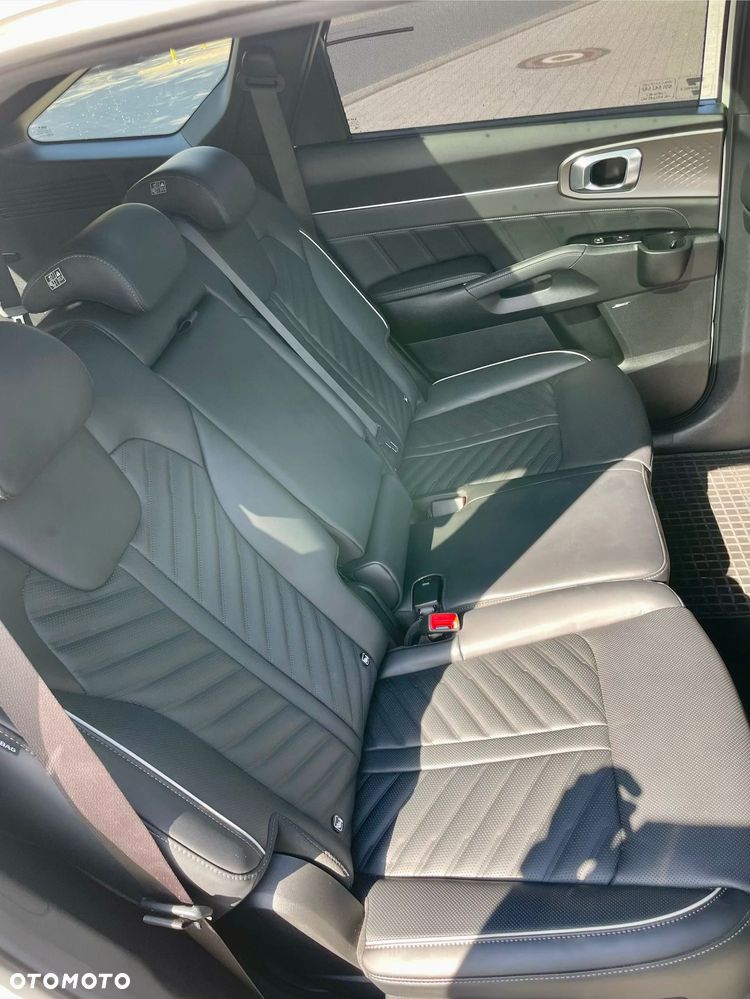 Kia Sorento - 8