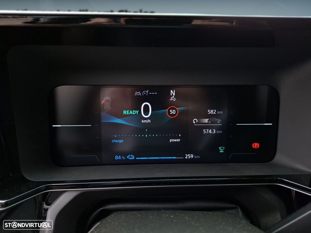 Nissan Micra 40 kWh Engage - 17