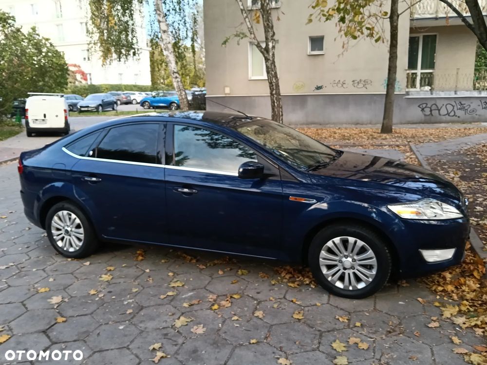 Ford Mondeo - 33