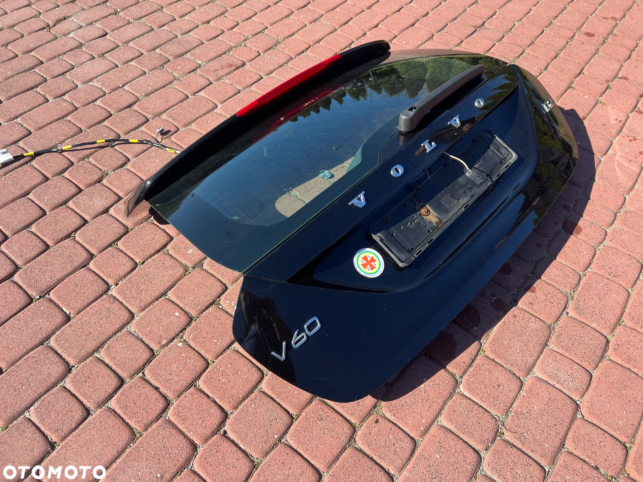 KLAPA VOLVO V60 KOMPLETNA 019-26 - 4