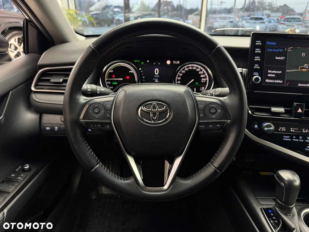 Toyota Camry 2.5 Hybrid Executive CVT - 14