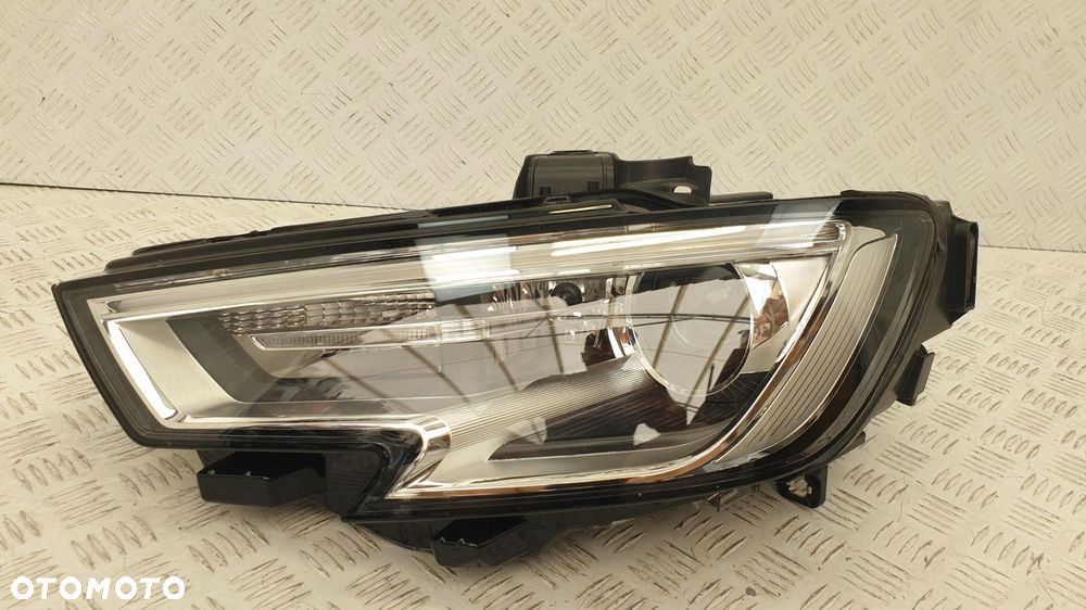 Audi A3 8V Lift Xenon Lampa Lewa Reflektor NOWY - 1
