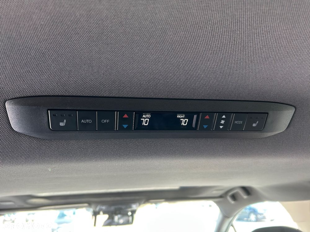 Toyota Sienna - 38