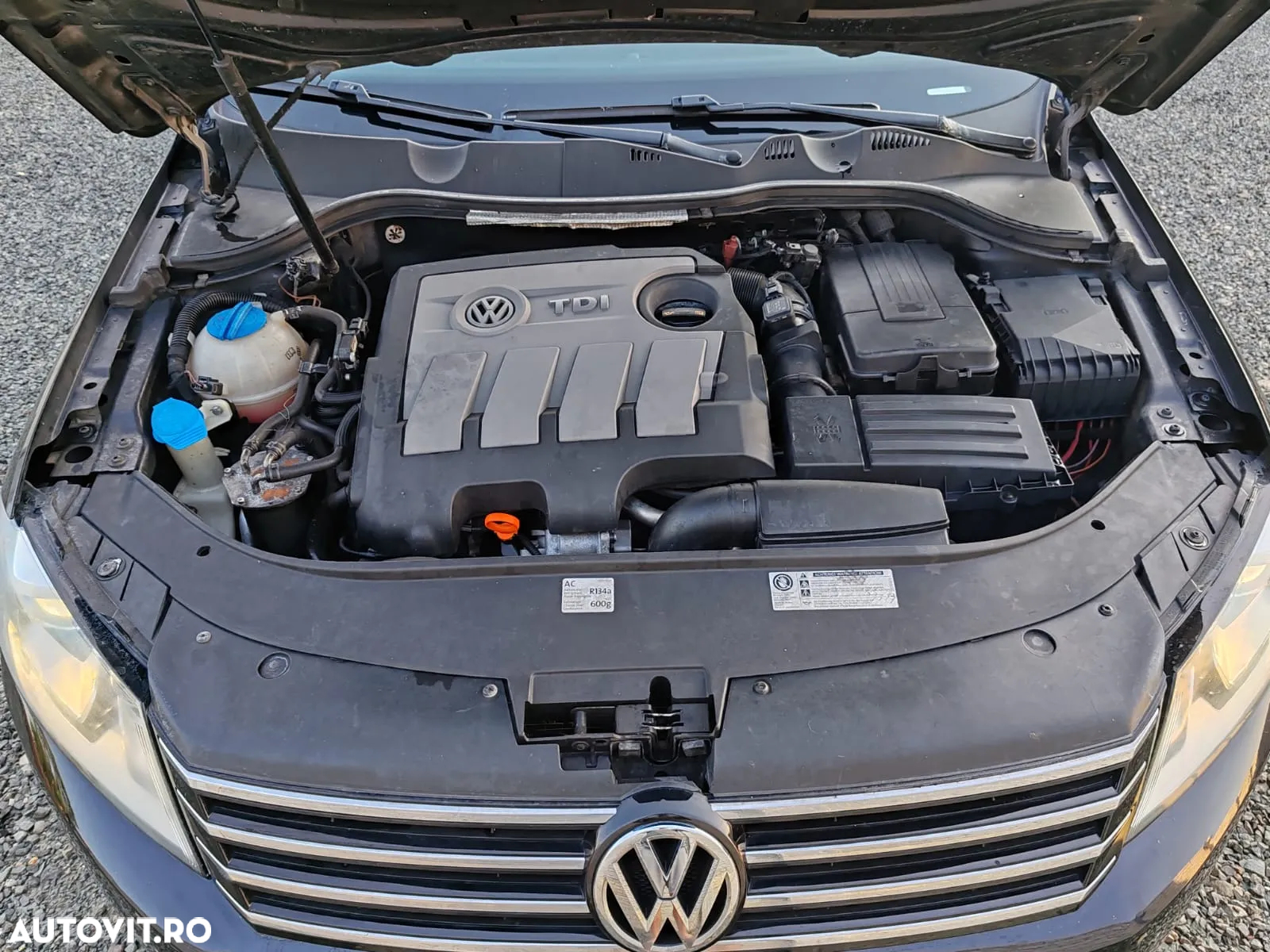 Volkswagen Passat - 6
