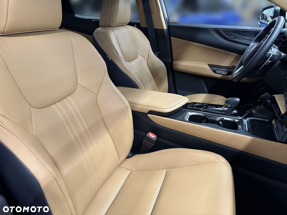 Lexus NX 350h Prestige AWD - 27