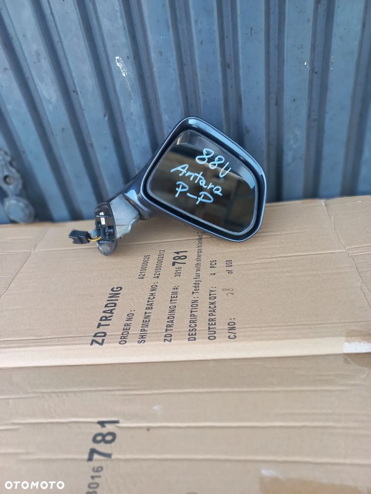 Lusterko prawe opel antara 88u