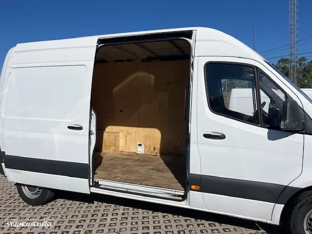 Mercedes-Benz SPRINTER 311Cdi CAIXA 3.30 METROS - 8
