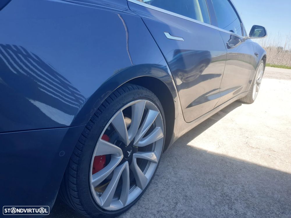 Tesla Model 3 Performance Dual Motor AWD - 11