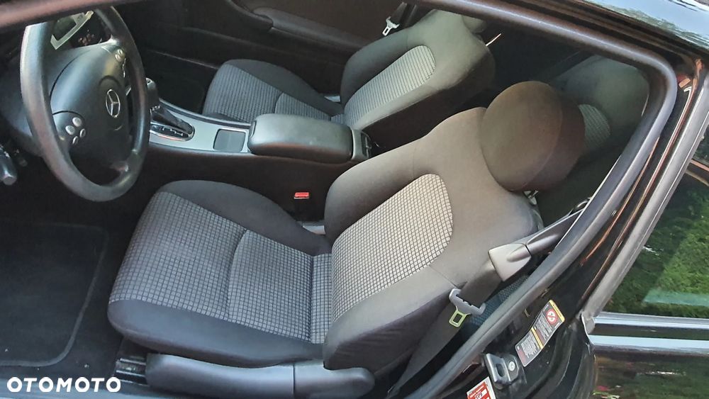 Mercedes-Benz Klasa C 200 Kompressor Automatik - 30