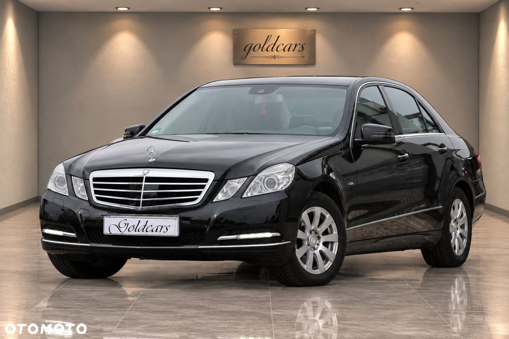Mercedes-Benz E-Class 2011 photo 3