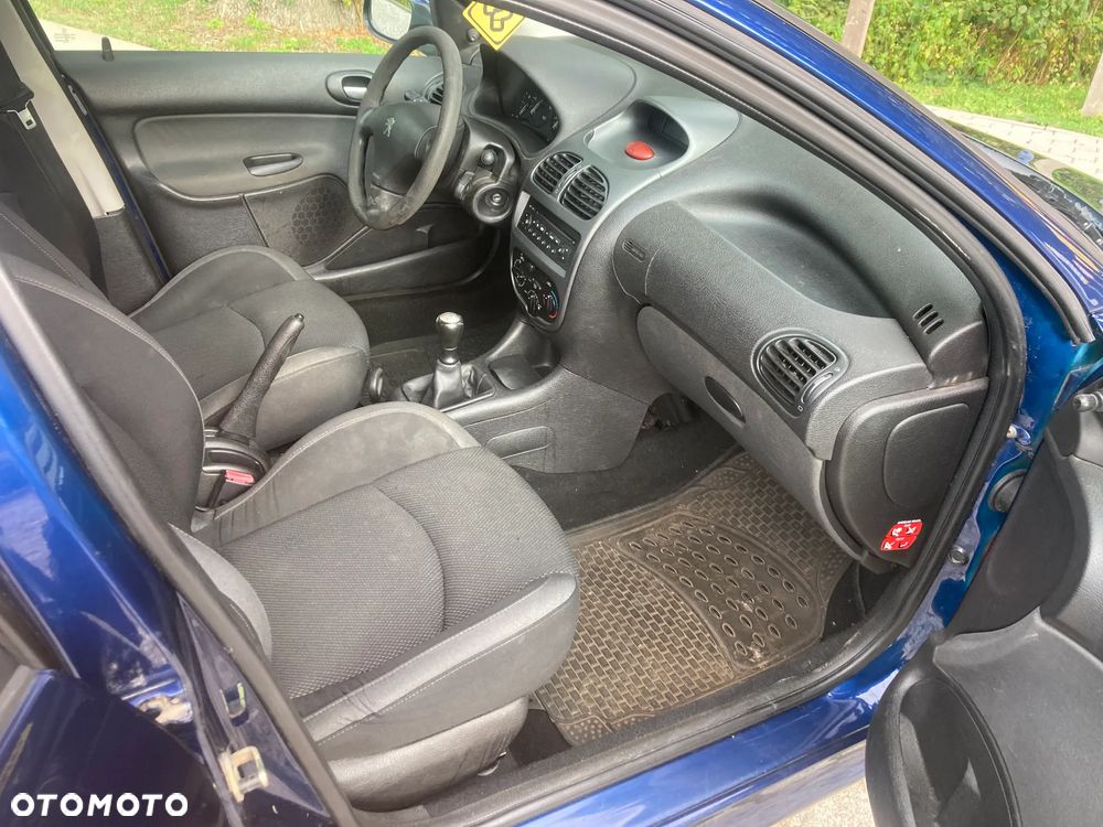 Peugeot 206 1.6 HDI Trendy - 14
