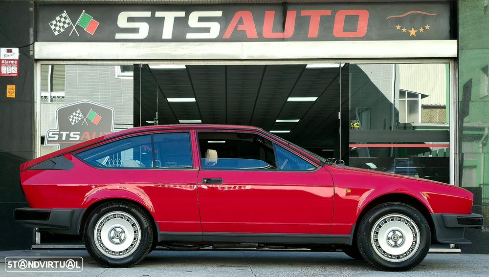 Alfa Romeo GTV - 55