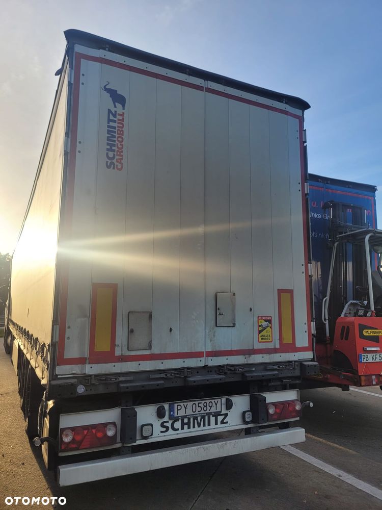 Schmitz Cargobull SCB - 6