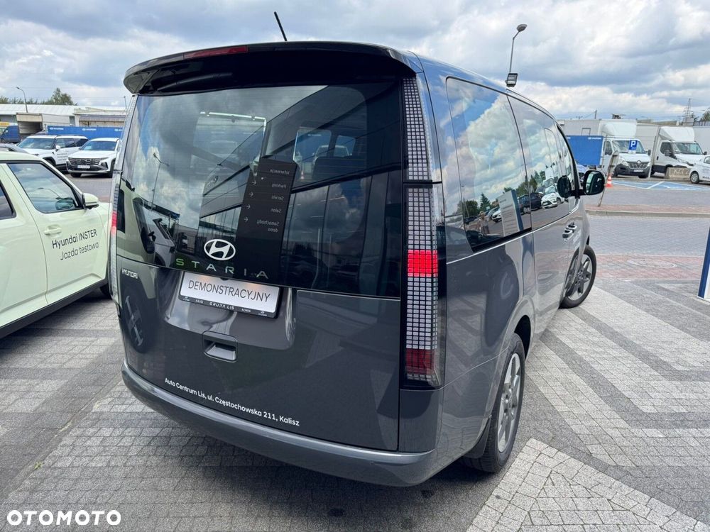 Hyundai Staria 1.6 T-GDI HEV Smart Business - 9
