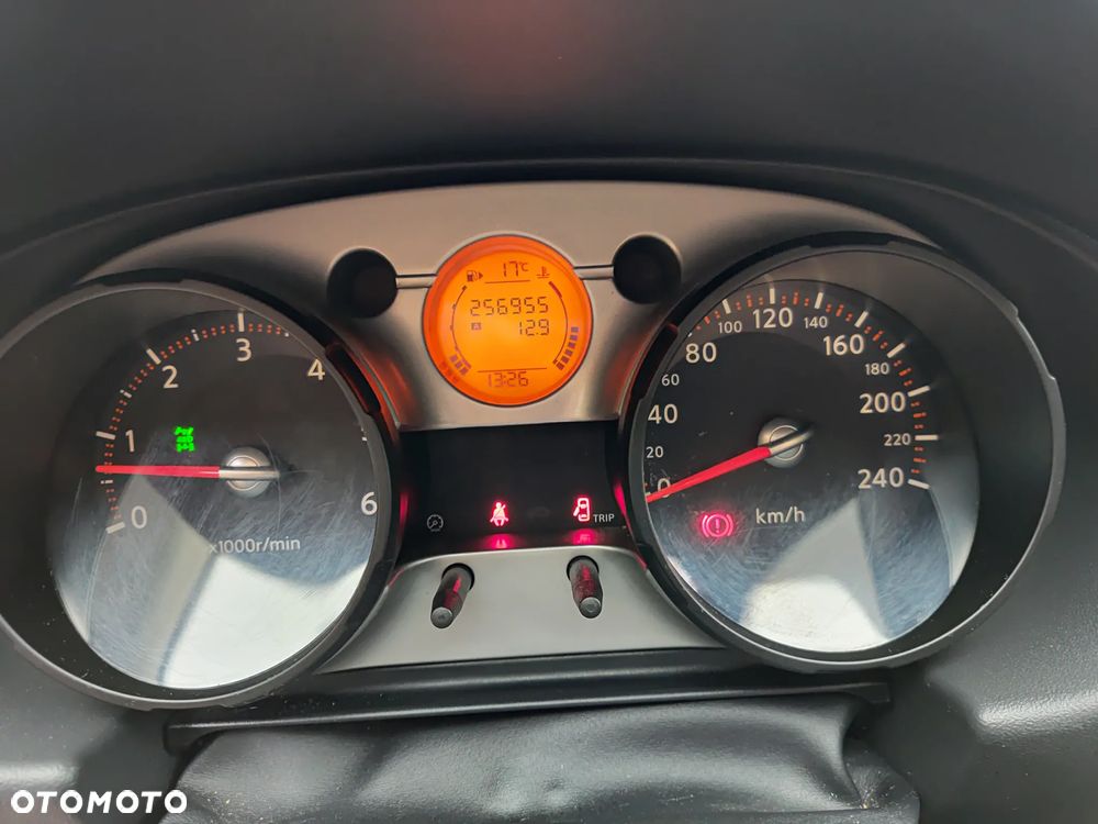 Nissan Qashqai 2.0 dCi 4x4 Tekna - 12