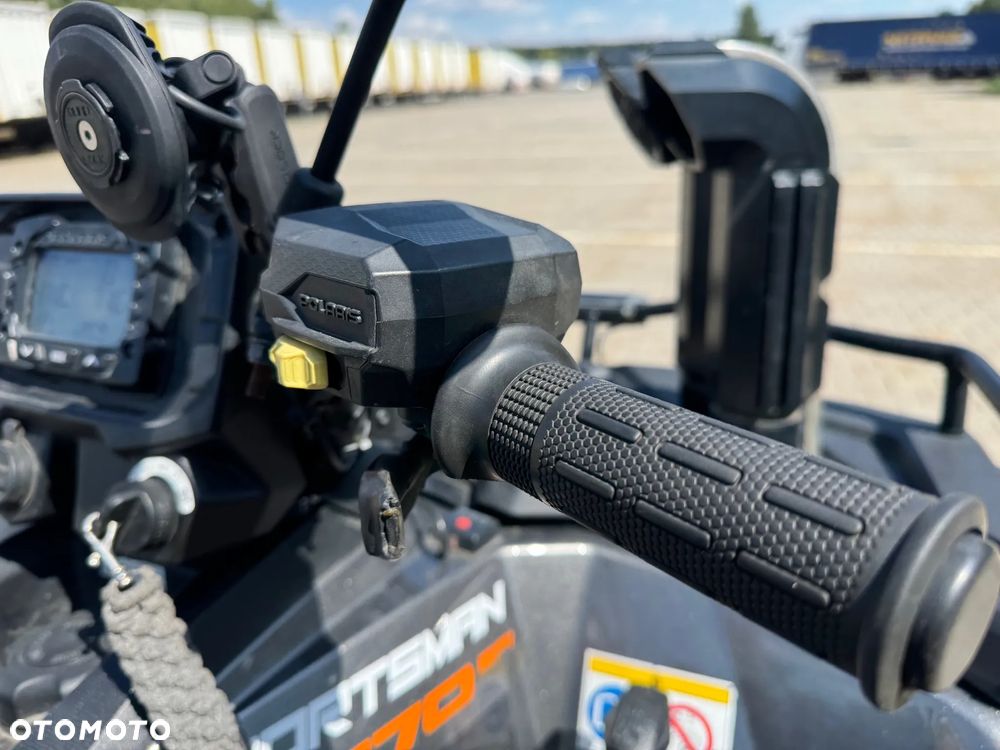 Polaris Sportsman - 10