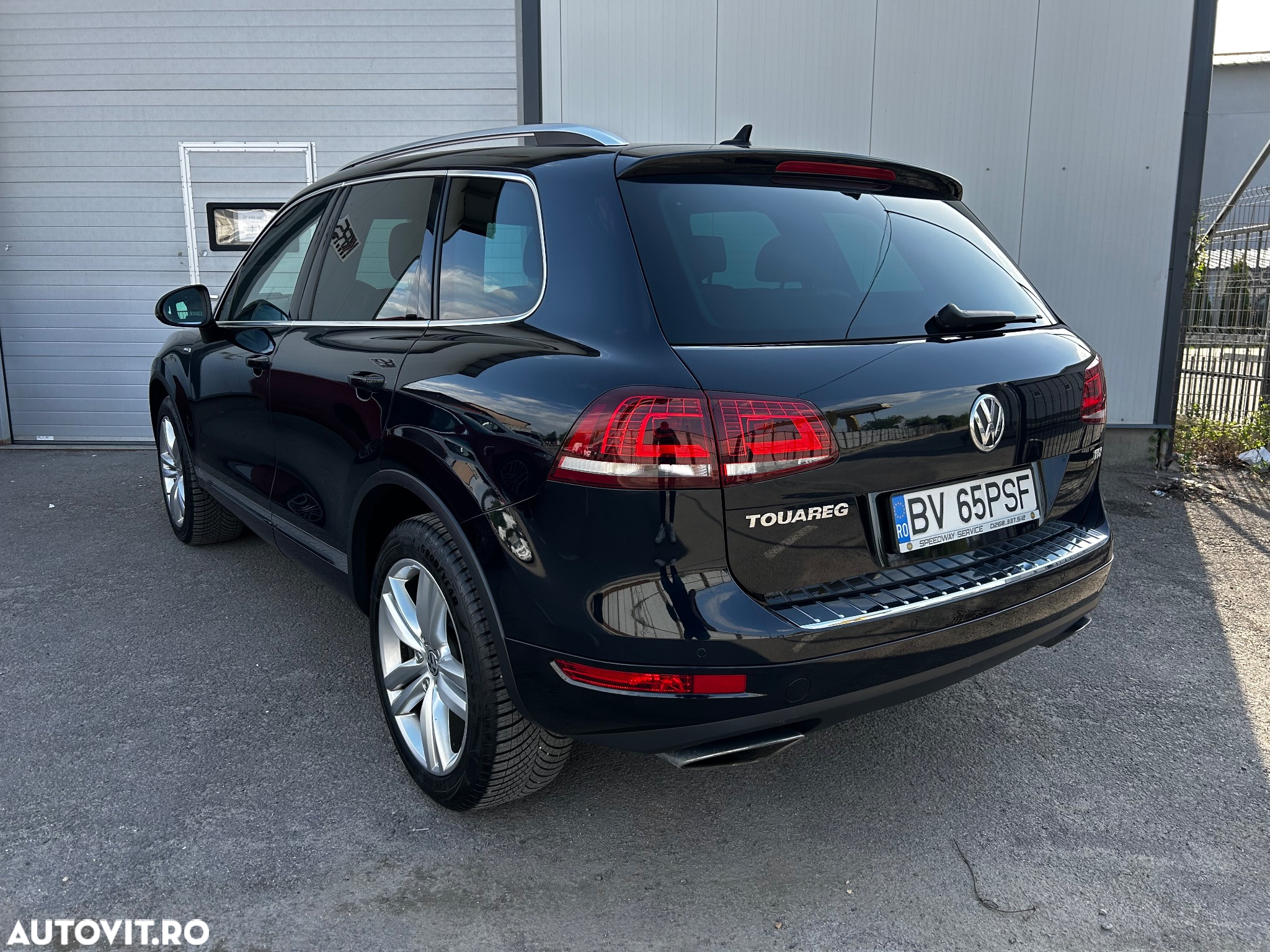 Volkswagen Touareg 3.0 V6 TDI Blue Motion DPF Automatik Terrain Tech Edition X - 4