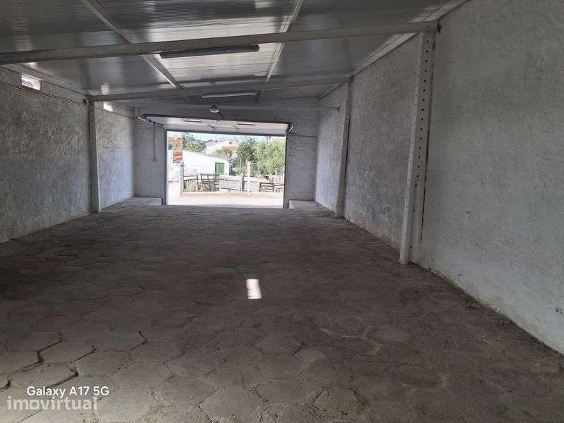 Alugo garagem com wc e portao automático - Grande imagem: 5/8