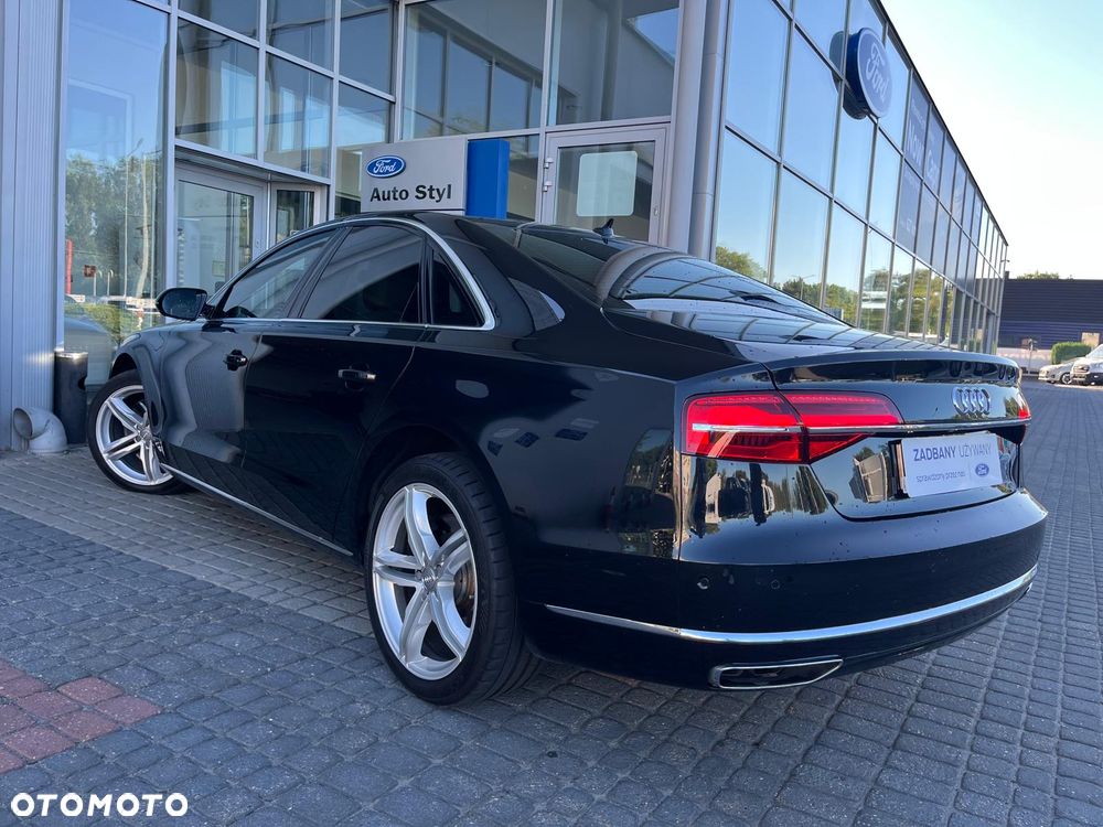 Audi A8 4.2 TDI DPF (clean diesel) quattro tiptronic - 4