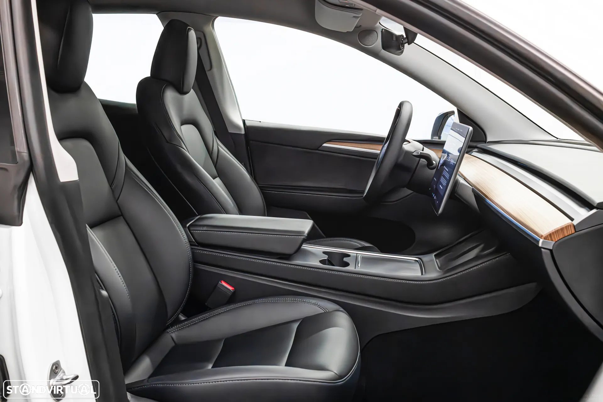 Tesla Model Y Performance Tração Integral - 11