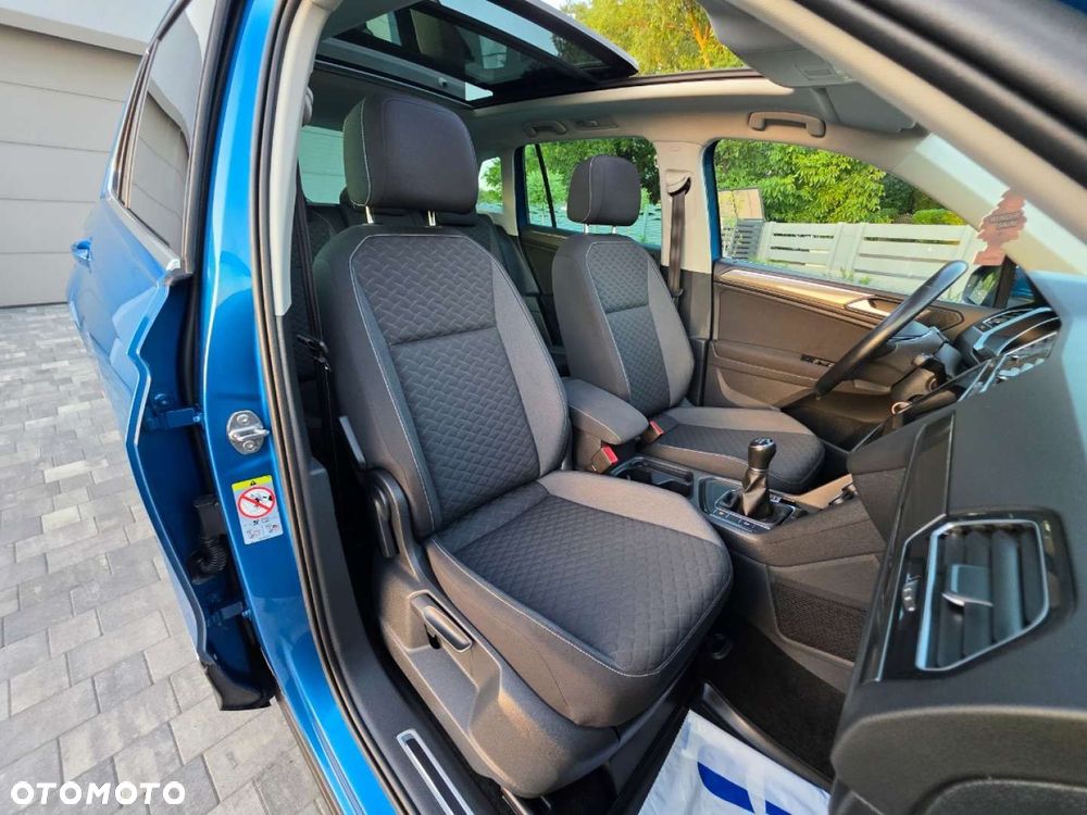 Volkswagen Tiguan - 29