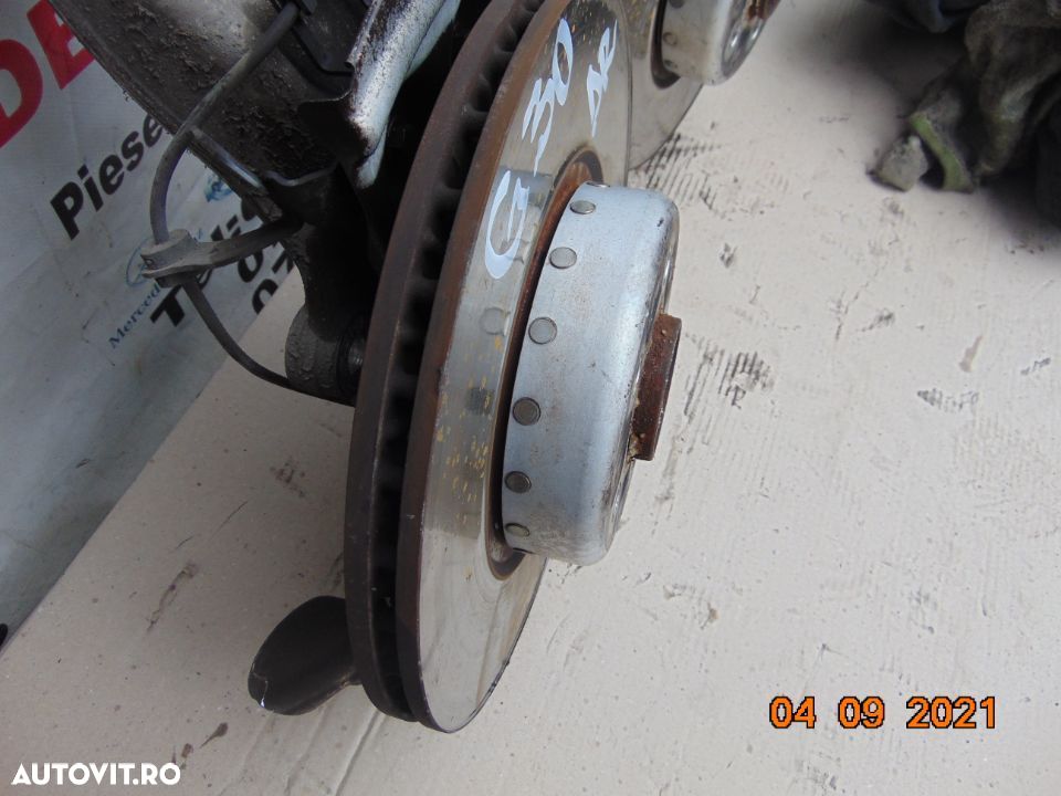 Disc frana BMW seria 5 G30 G31 discuri frana fata spate - 2