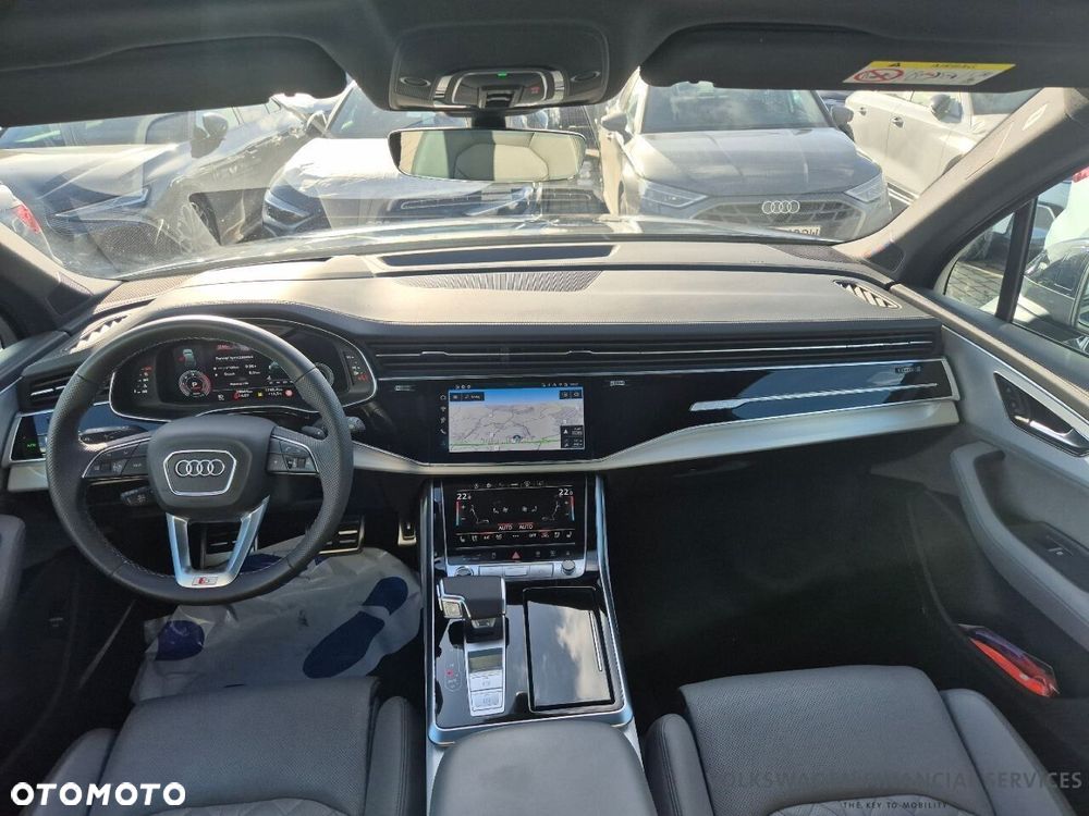 Audi Q7 - 7