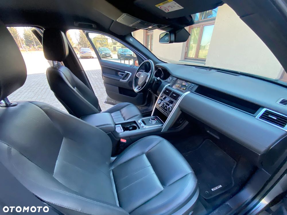 Land Rover Discovery Sport D150 R-Dynamic HSE - 16
