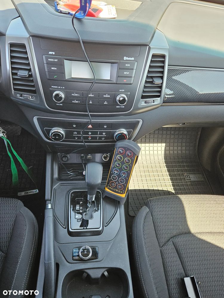 SsangYong Musso Grand - 34