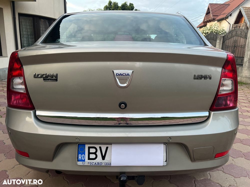 Dacia Logan - 10