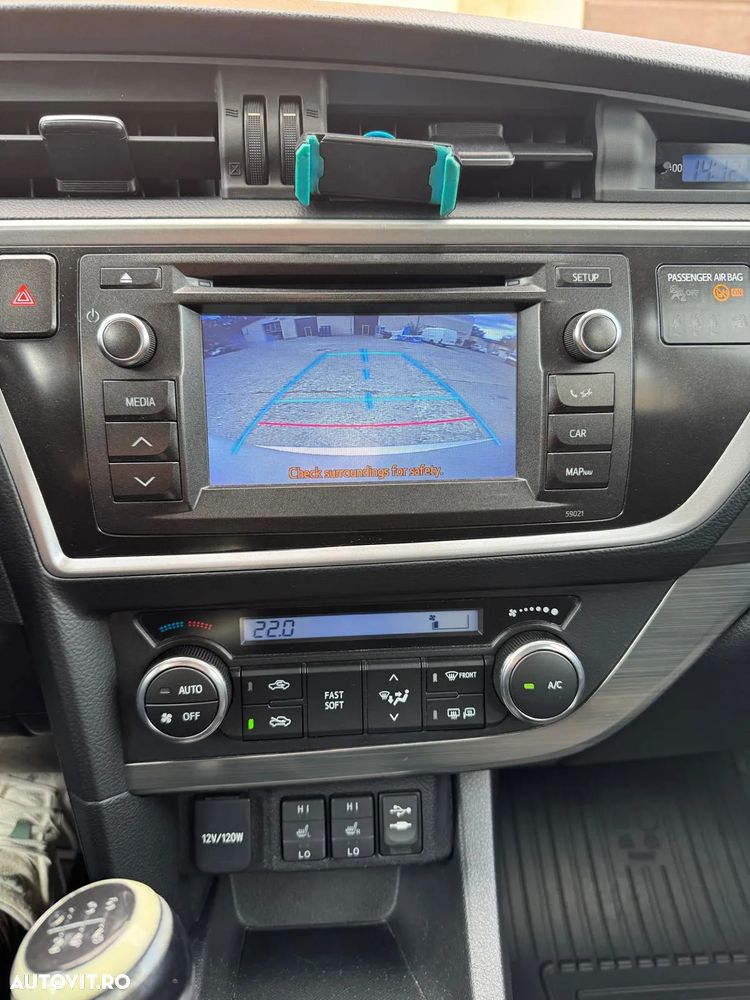 Toyota Auris - 4