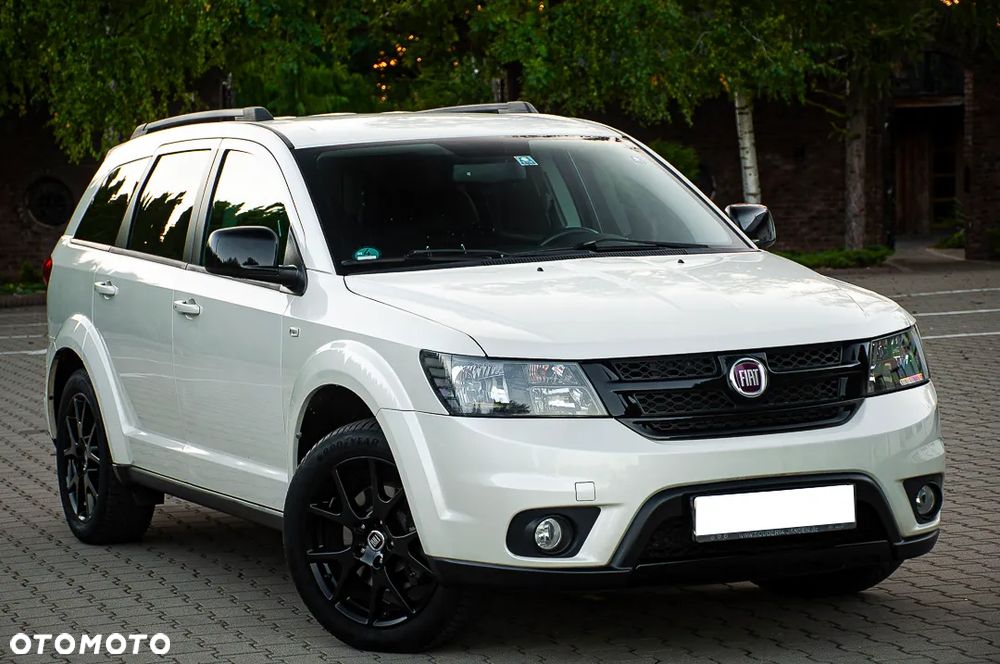 Fiat Freemont 2.0 Multijet 16V DPF Automatik Allrad Black Code - 11