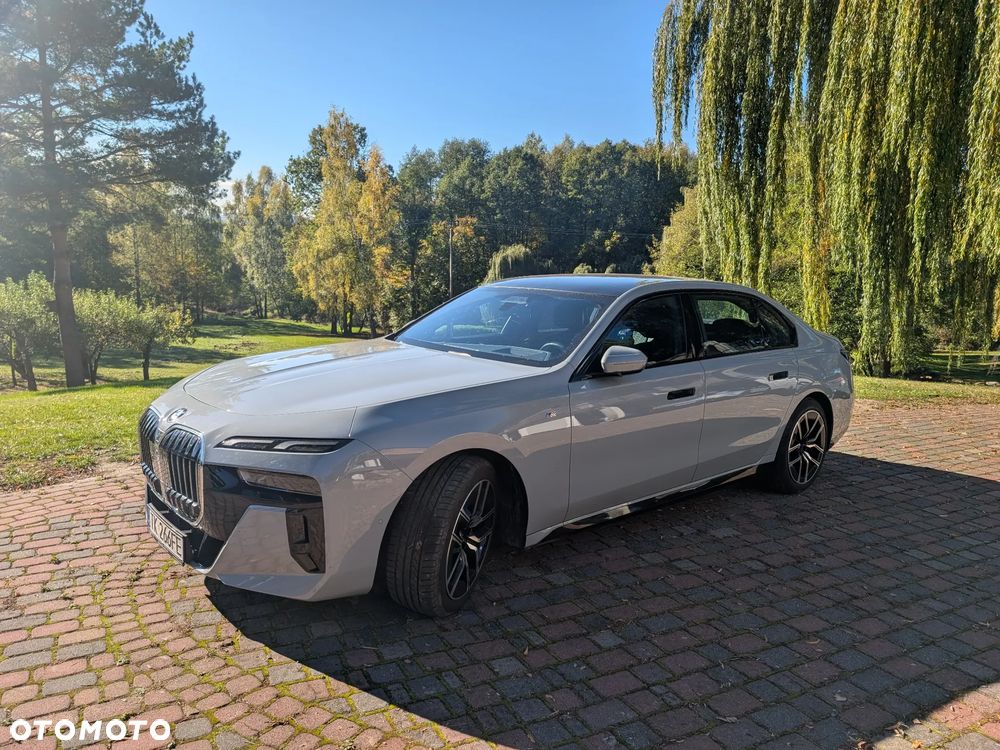BMW Seria 7 - 5