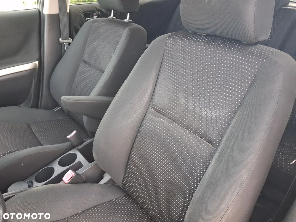 Toyota Corolla Verso 2.2 D-4D Premium + 7os - 11