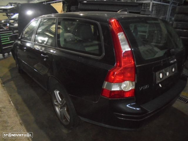 Carro MOT: D4164T VOLVO V50 2007 1.6D 110CV 5P PRETO DIESEL - 9