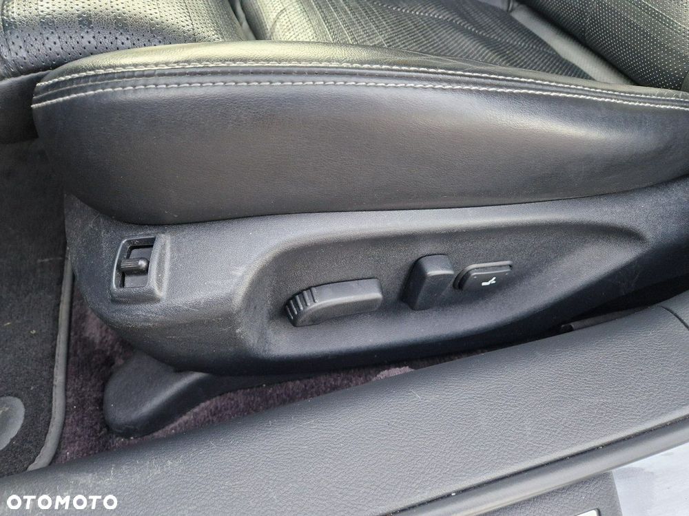 Infiniti Q50 - 37