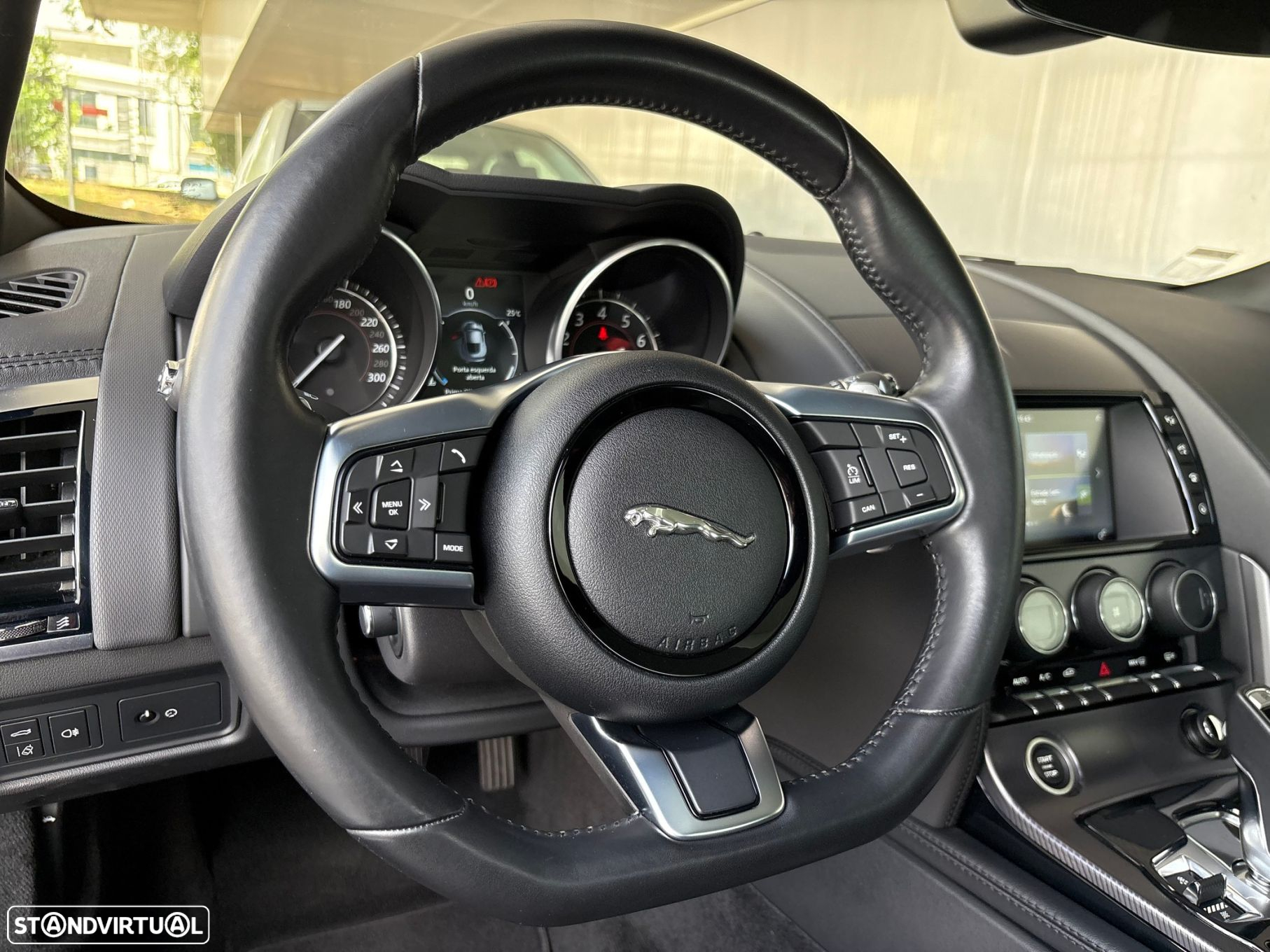 Jaguar F-Type 2.0 i4 R-Dynamic - 9
