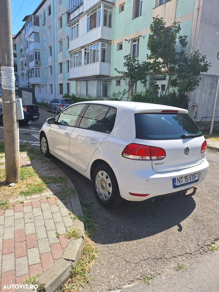 Volkswagen Golf 2.0 TDI Comfortline - 8