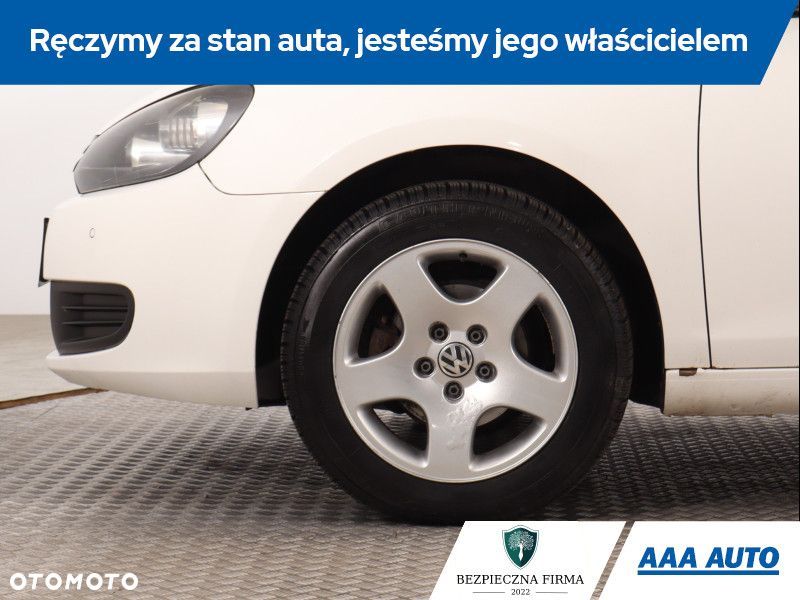 Volkswagen Golf - 17