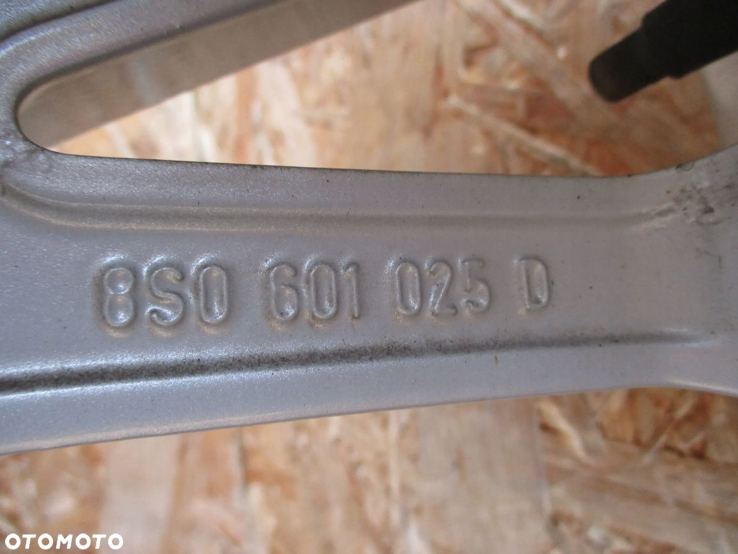 FELGA ALUMINIOWA AUDI TT 8S 8,5Jx18 ET50 5x112 - 8