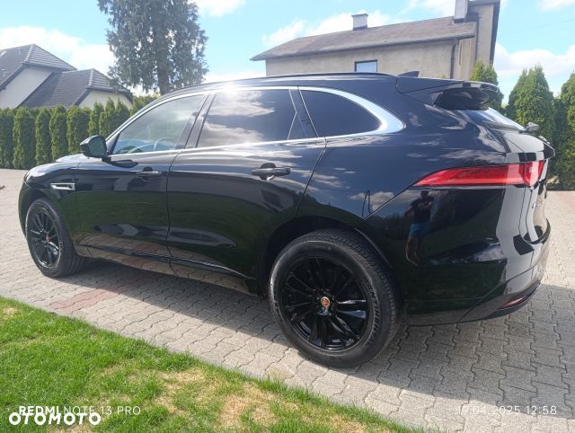 Jaguar F-Pace 25t AWD Prestige - 3