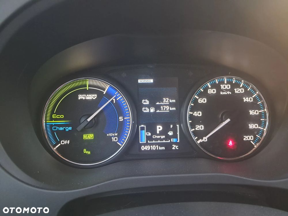 Mitsubishi Outlander 2.4 4WD Spirit - 14