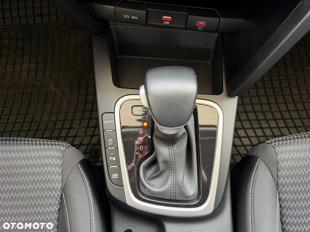 Kia XCeed 1.5 T-GDI M DCT - 21