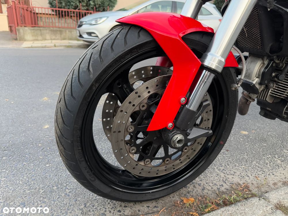 Ducati Monster - 17