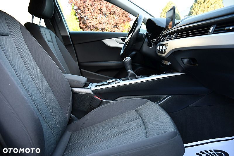 Audi A4 Avant 2.0 TFSI ultra sport - 7