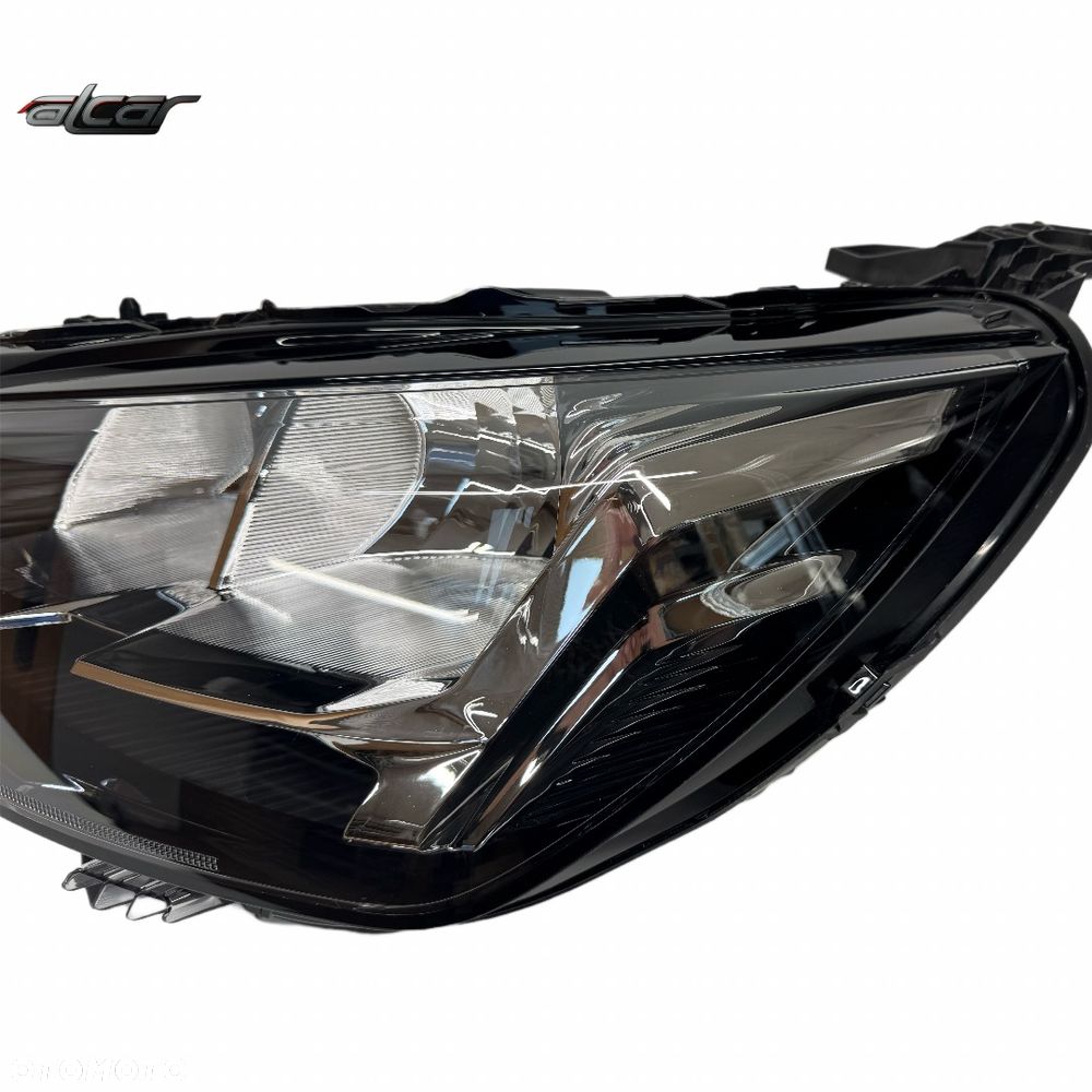 REFLEKTOR LAMPA LEWA PRZÓD ZWYKŁA PEUGEOT 208 II 98 231 940 80 - 3