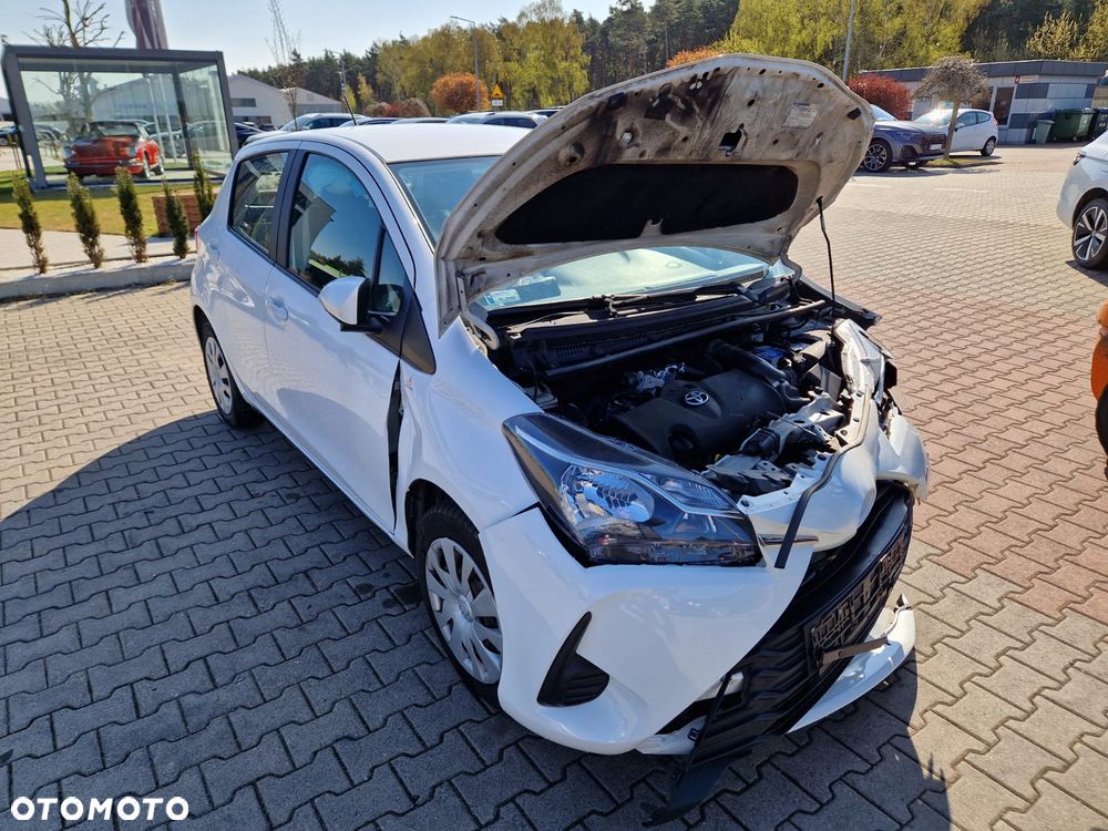Toyota Yaris 1.5 Active - 10