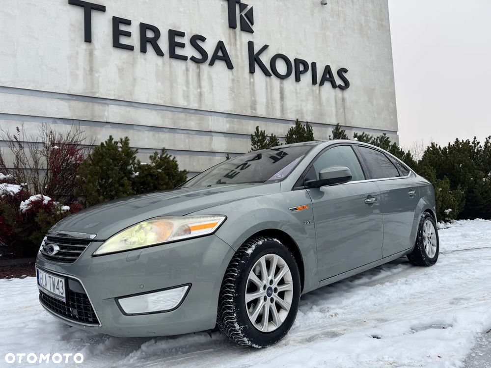 Ford Mondeo 2.5 Black Magic - 24