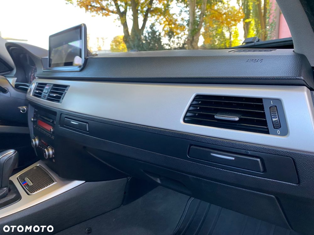 BMW Seria 3 - 30