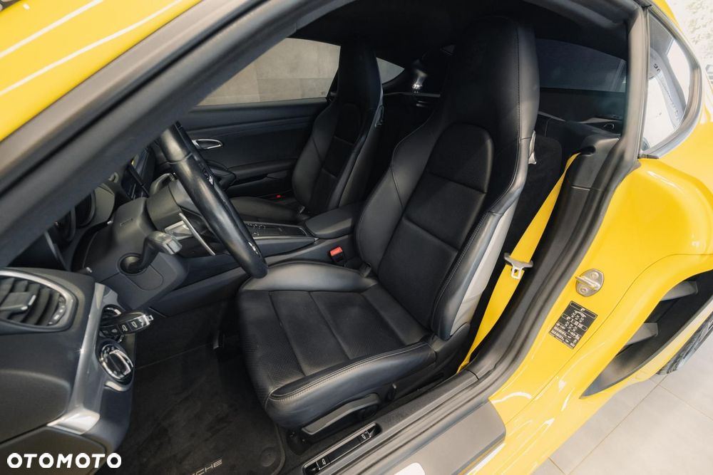 Porsche 718 Cayman - 13
